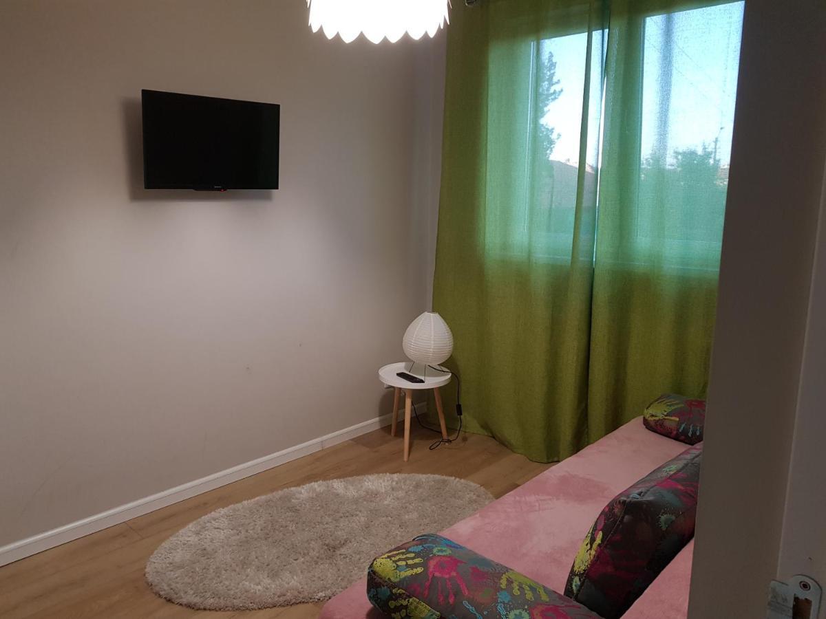 Sunshine Apartament Targu-Mures Ruang foto