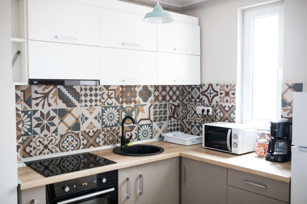 Sunshine Apartament Targu-Mures Bagian luar foto