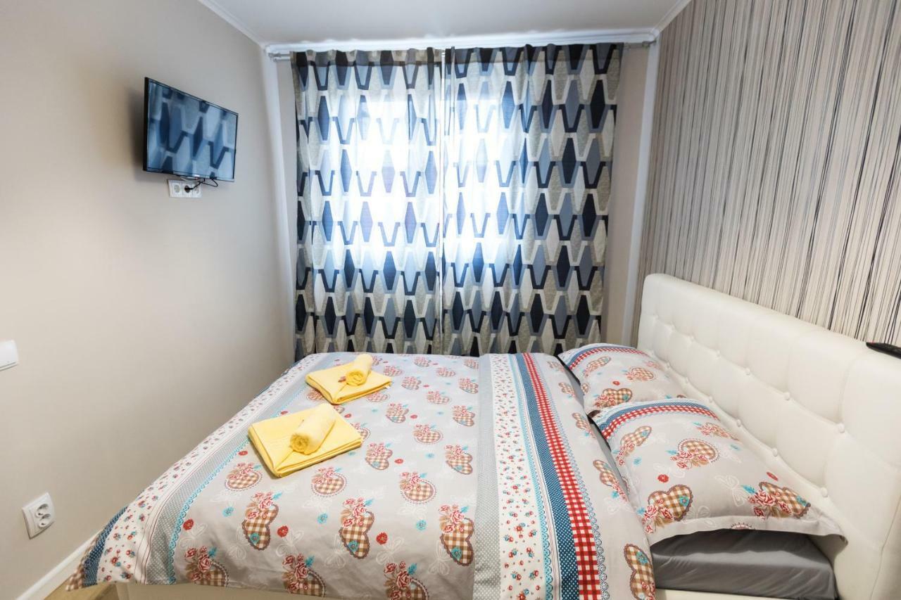 Sunshine Apartament Targu-Mures Bagian luar foto
