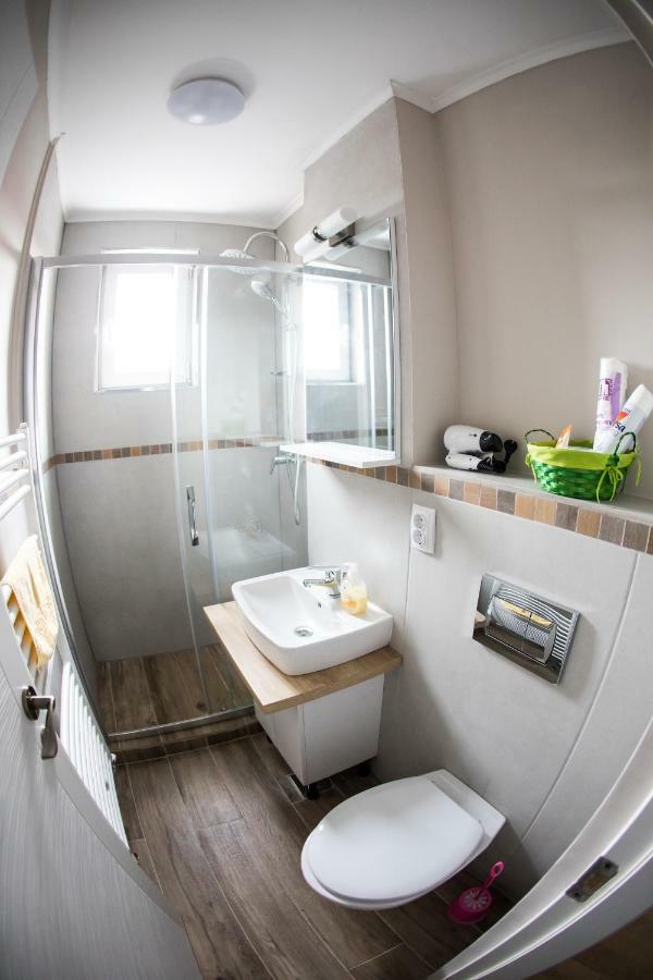 Sunshine Apartament Targu-Mures Bagian luar foto
